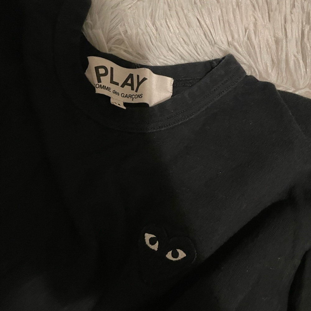 PLAY BASIC T-SHIRT BLACK EMBLEM (BLACK) COMME DES GARÇONS